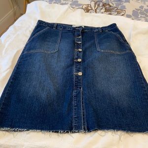 Cute jeans skirt